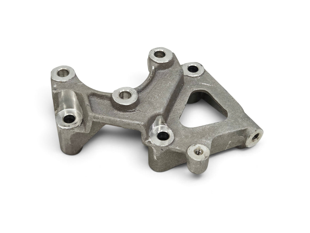 1990-1995 Corvette C4 ZR-1 Power Steering Bracket OEM GM 10067475