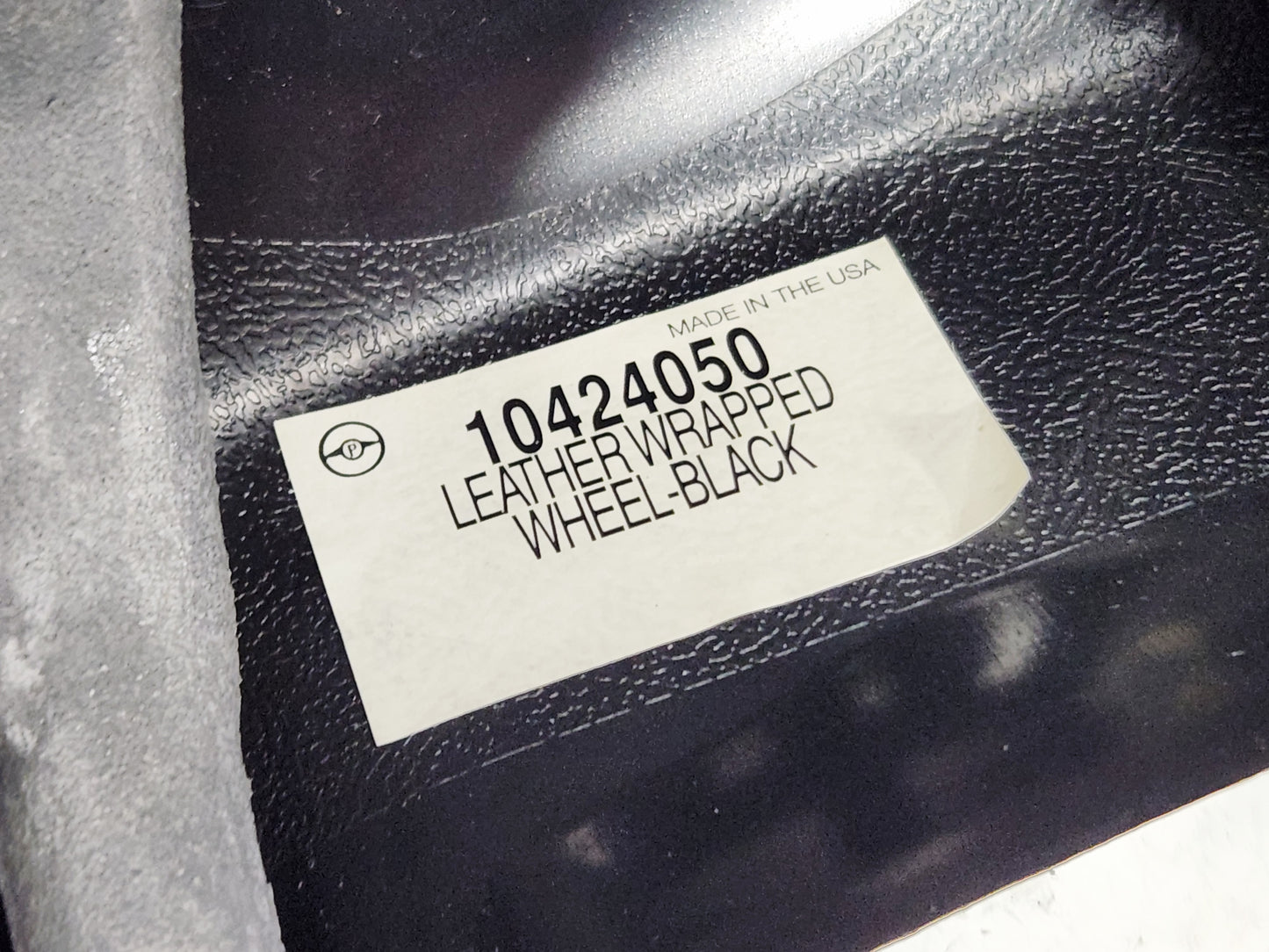 1997-2004 Chevy Corvette C5 Steering Wheel Black OEM GM 10424050