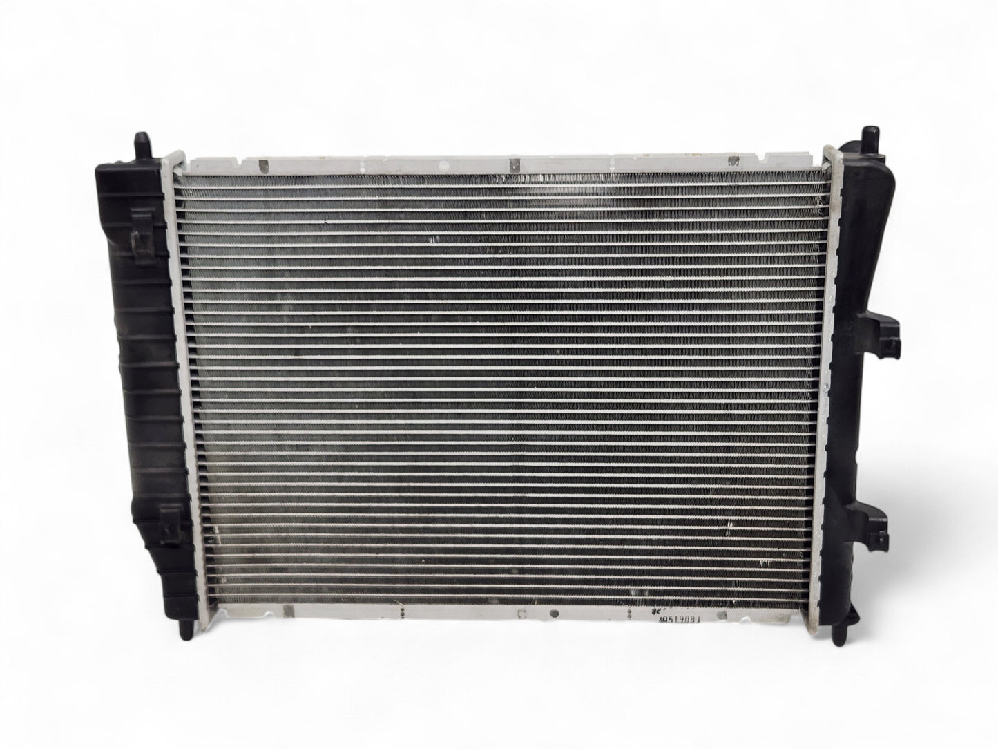 2005-2013 Chevy Corvette SSR Automatic Base Radiator OEM GM 21996495