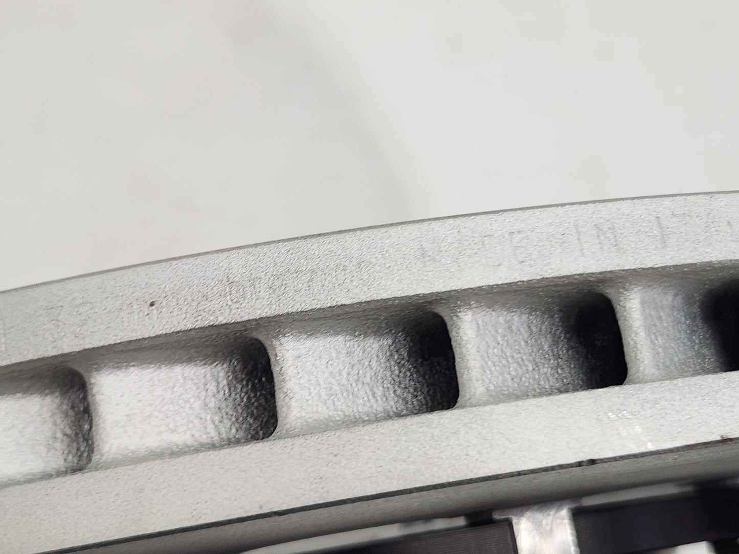 2009+ CTS-V & Camaro ZL1 Passenger Front 2 Piece Rotor Brembo OEM GM *READ*