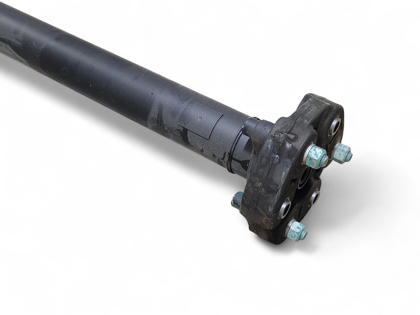 2010-2015 Chevy Camaro LS LT SS Manual Transmission Driveshaft OEM GM