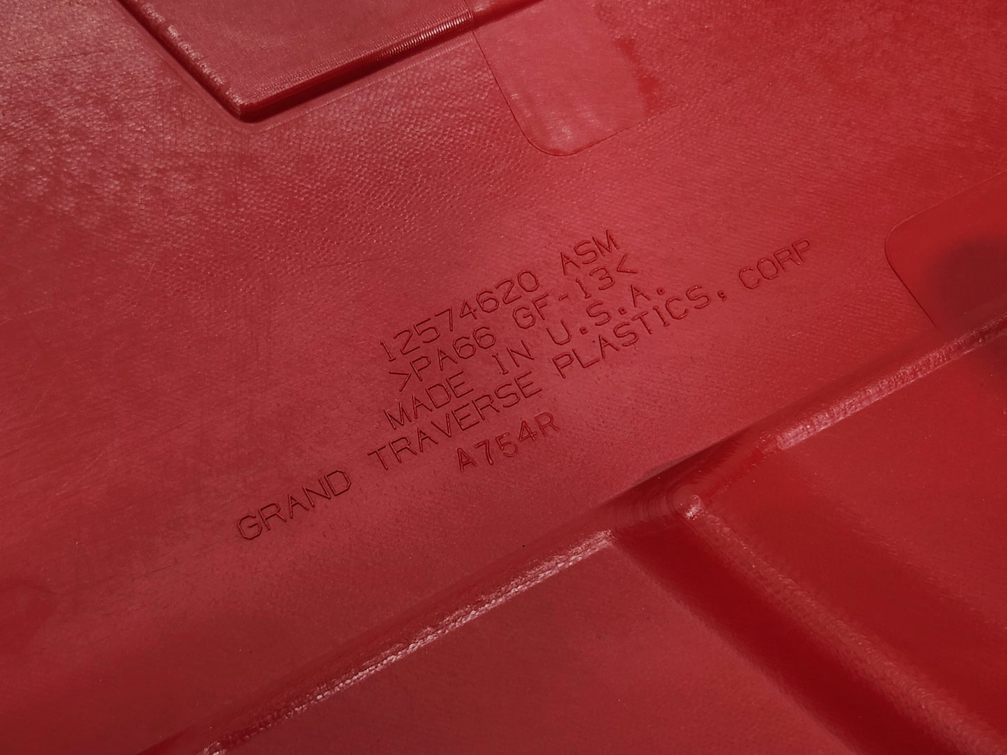 2006-2013 Corvette C6 Z06 LS7 7.0L Red Engine Fuel Rail Covers