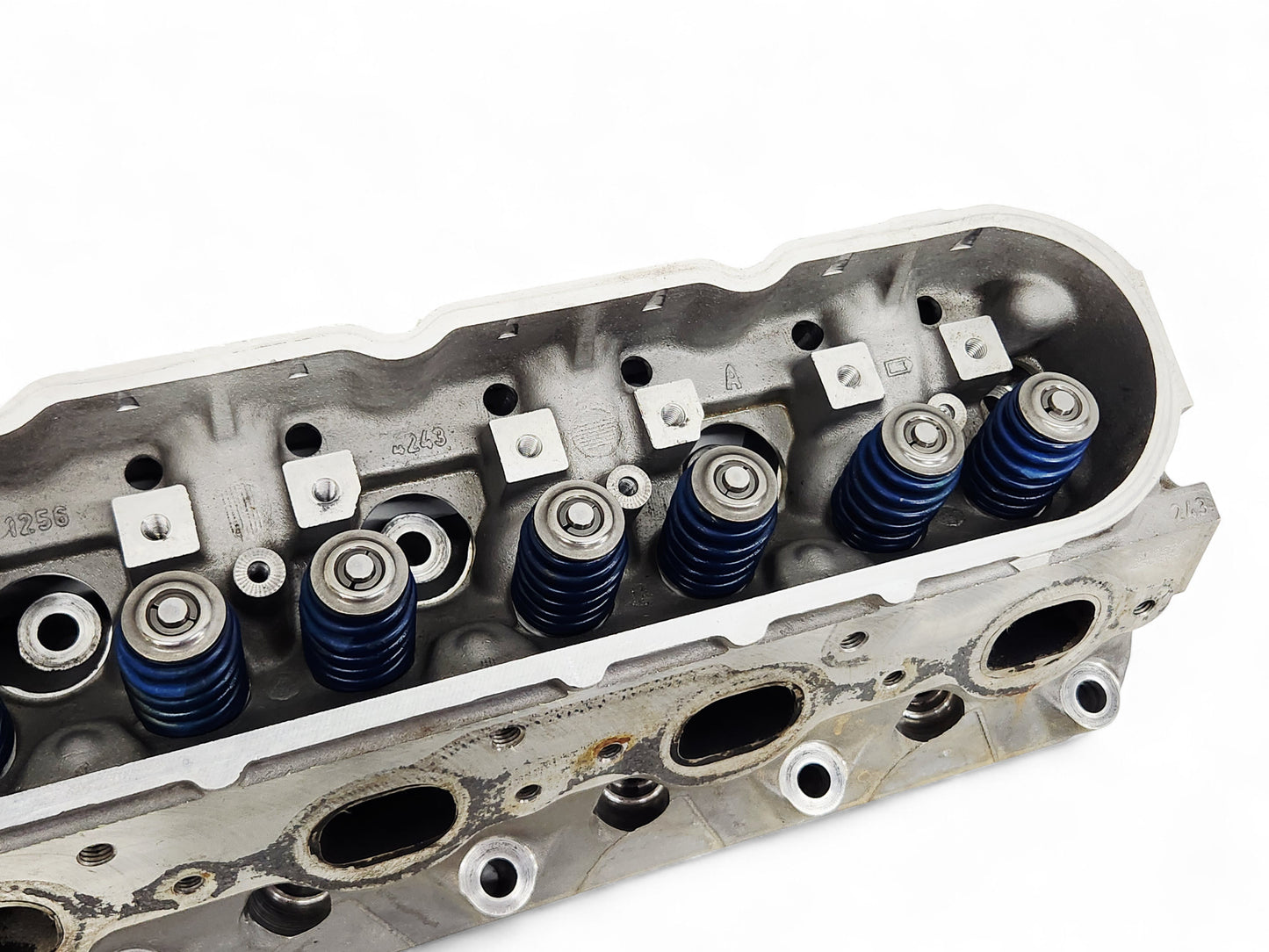 Set Of Two GM LS2 LS6 Gen III Gen Cylinder Head 243 W/ Valves And Springs