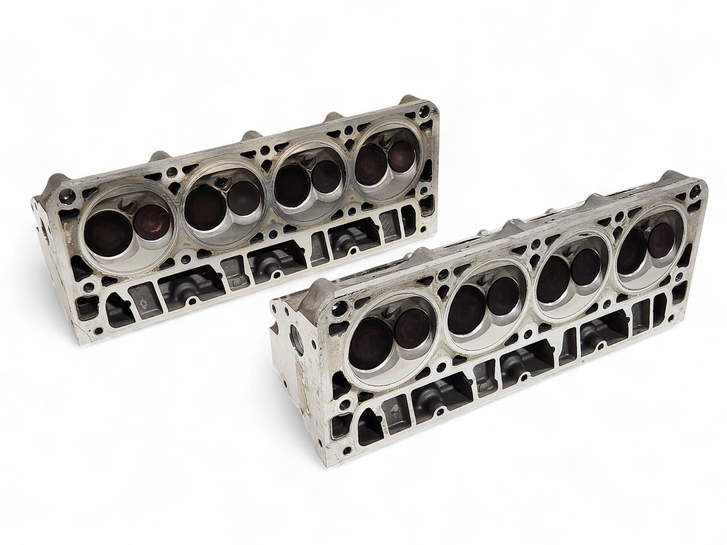 Set Of Two GM LS2 LS6 Gen III Gen Cylinder Head 243 W/ Valves And Springs