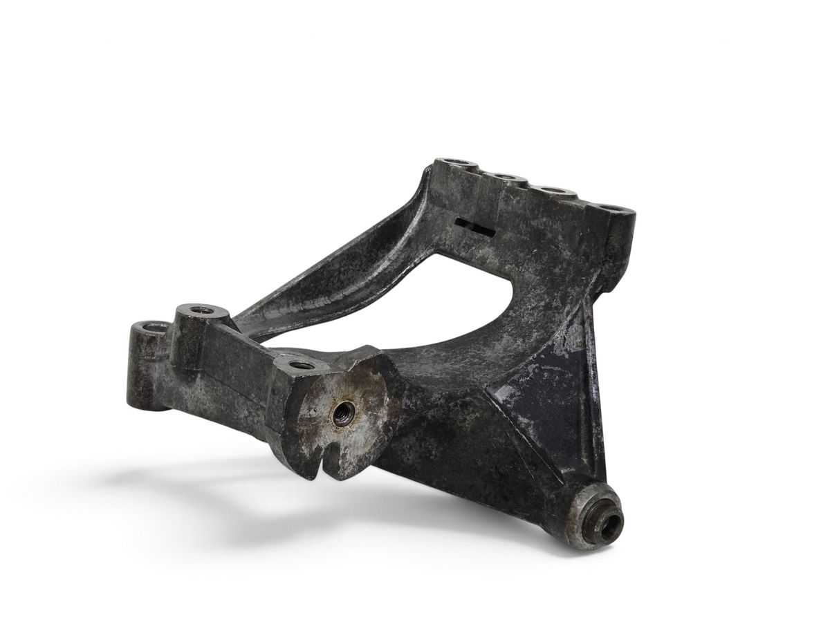 Send it Auto Parts OEM GM LS1 A/C compressor bracket for 1998-2002 Camaro and Firebird 5.7L V8 engines.