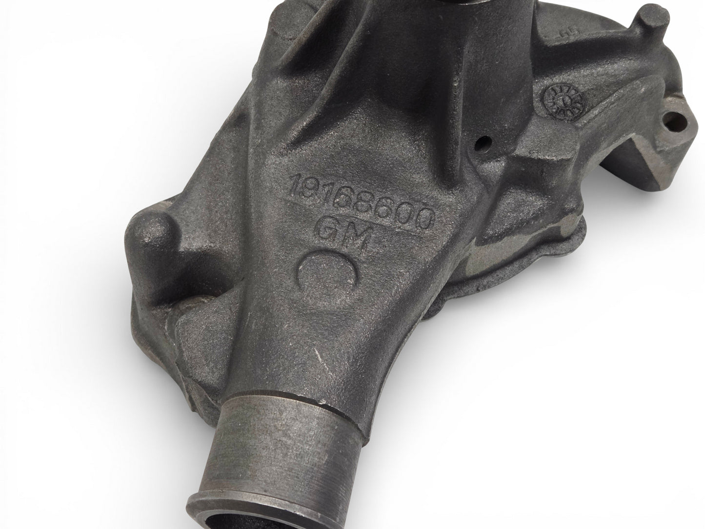 1987-1996 Chevy Small Block Engine Water Pump OEM GM - New Takeoff