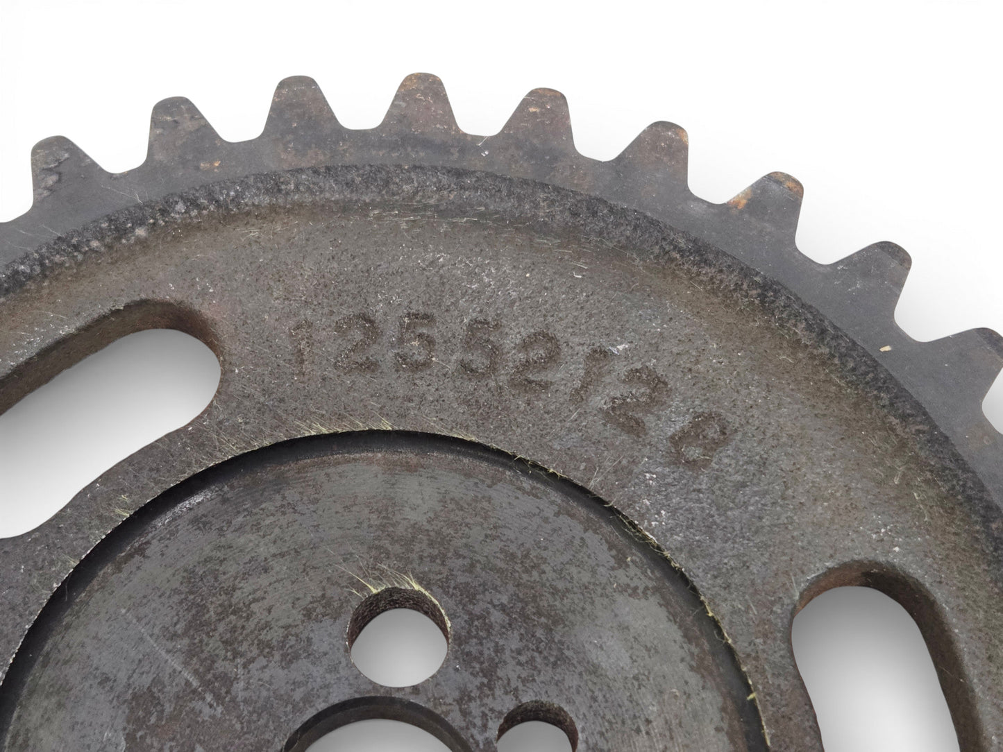 1987-2002 C1500 C2500 C3500 Iron Camshaft Sprocket Gear OEM GM 12552128