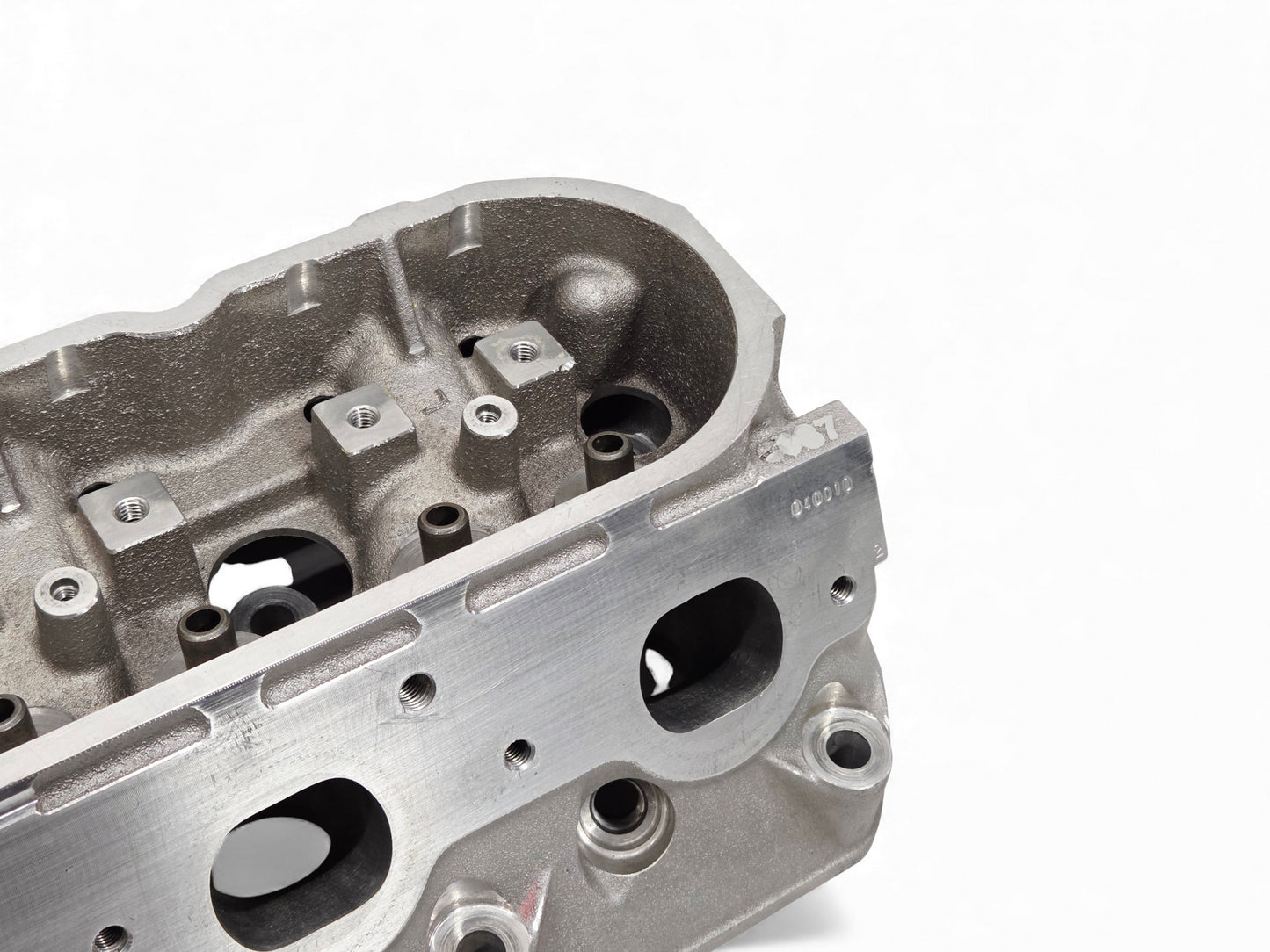 1997-1999 Chevy LS1 5.7L 941 Center Bolt Ported Cylinder Head Lingenfelter