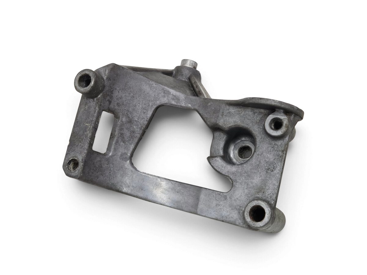 1997-2004 Chevy Corvette C5 A/C Air Conditioning Compressor Bracket OEM GM
