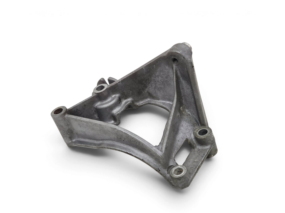 1997-2004 Chevy Corvette C5 A/C Air Conditioning Compressor Bracket OEM GM