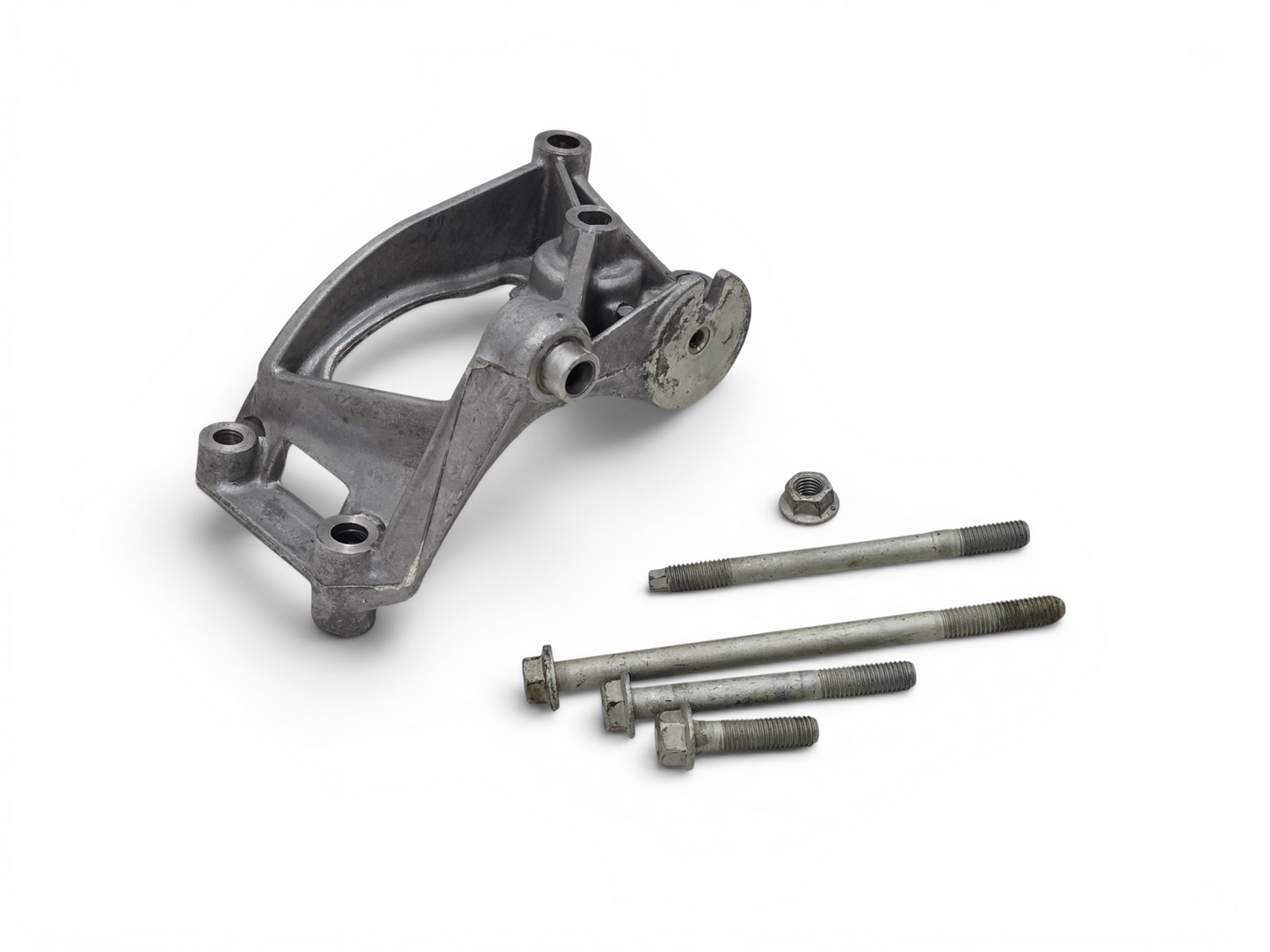 1997-2004 Chevy Corvette C5 A/C Air Conditioning Compressor Bracket OEM GM