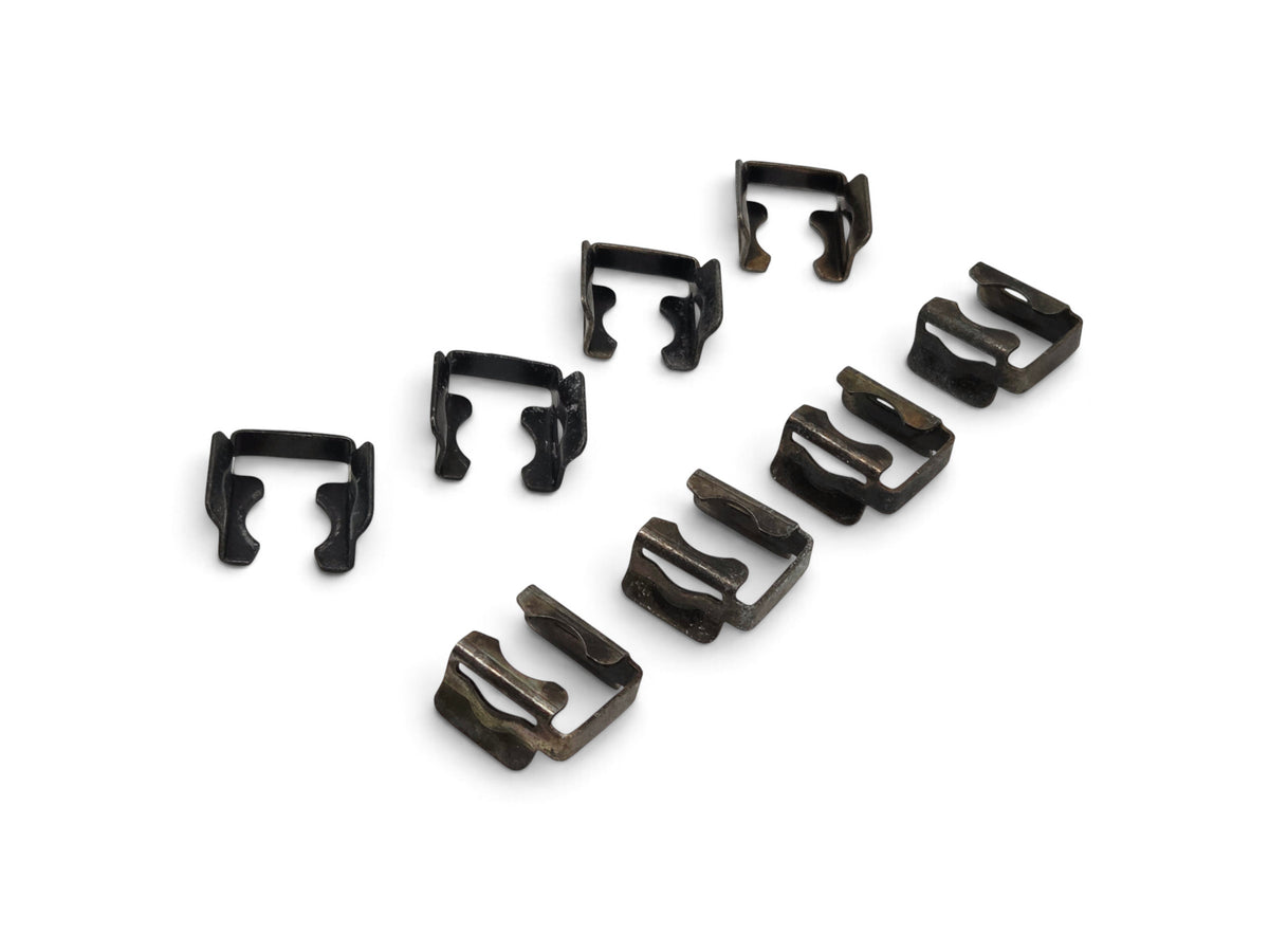 1998-2004 LS1 LS6 Black Fuel Injector Retaining Clip OEM GM - Set of 8