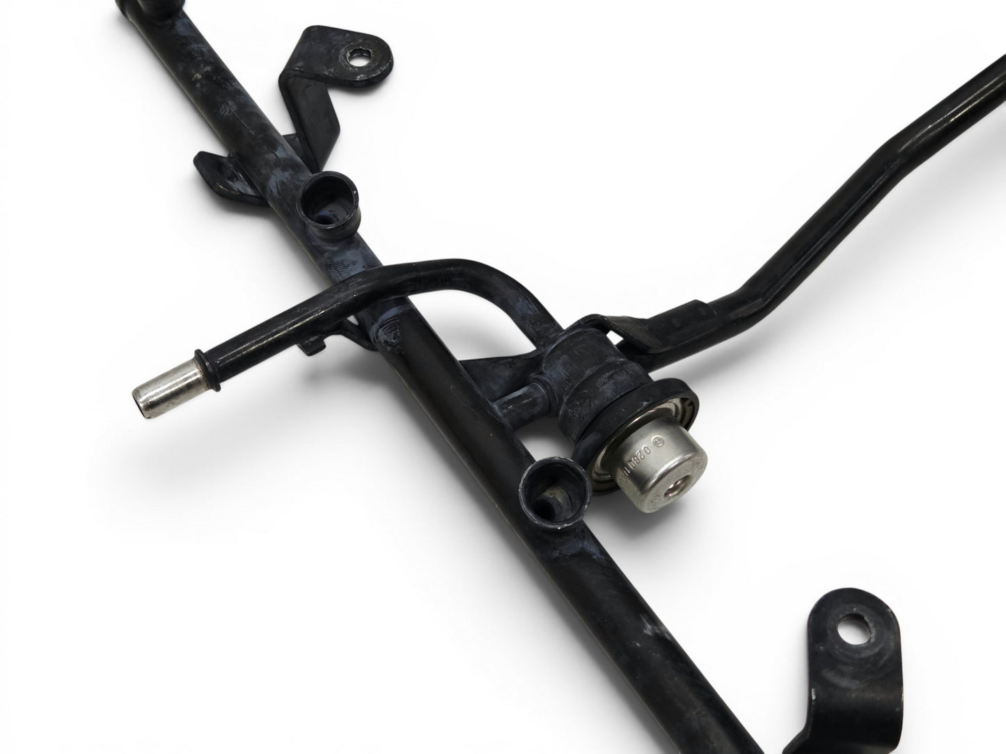 1999-2004 Chevy Corvette C5 LS1 LS6 Fuel Injector Rail OEM GM