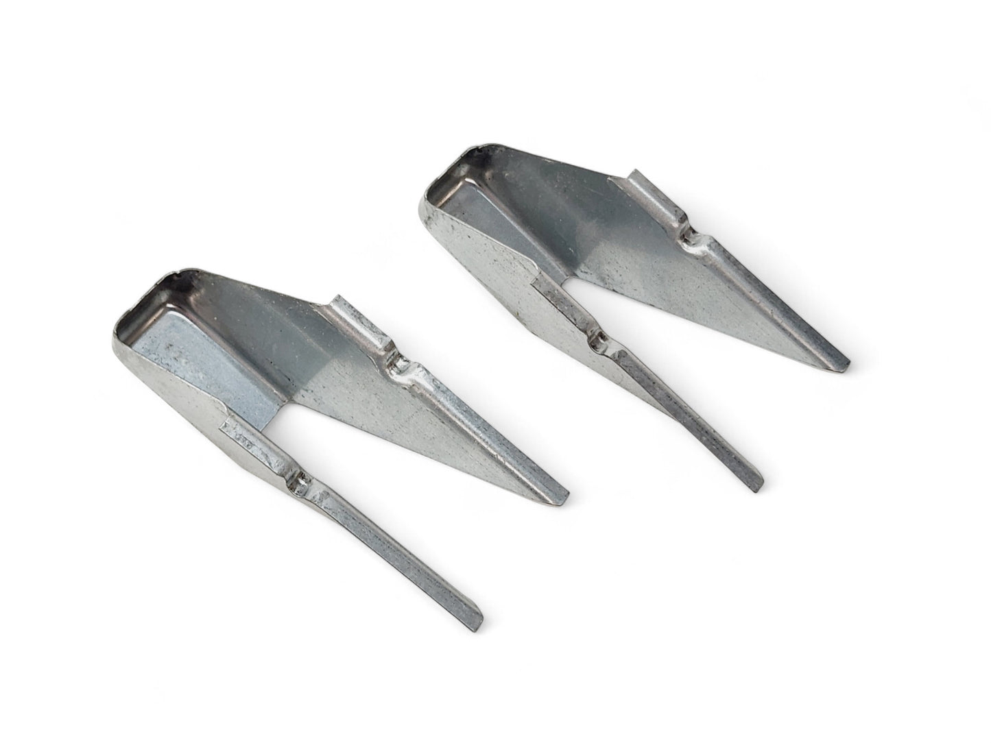 1999-2004 C5 Corvette Set of 2 Rear Body Compartment Braces OEM GM 10424152