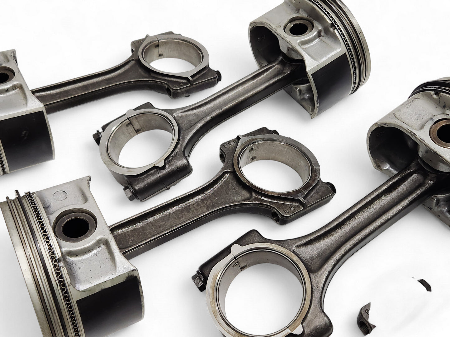 2001-2004 Chevy Corvette C5 Z06 LS6 Pistons and Connecting Rods OEM GM