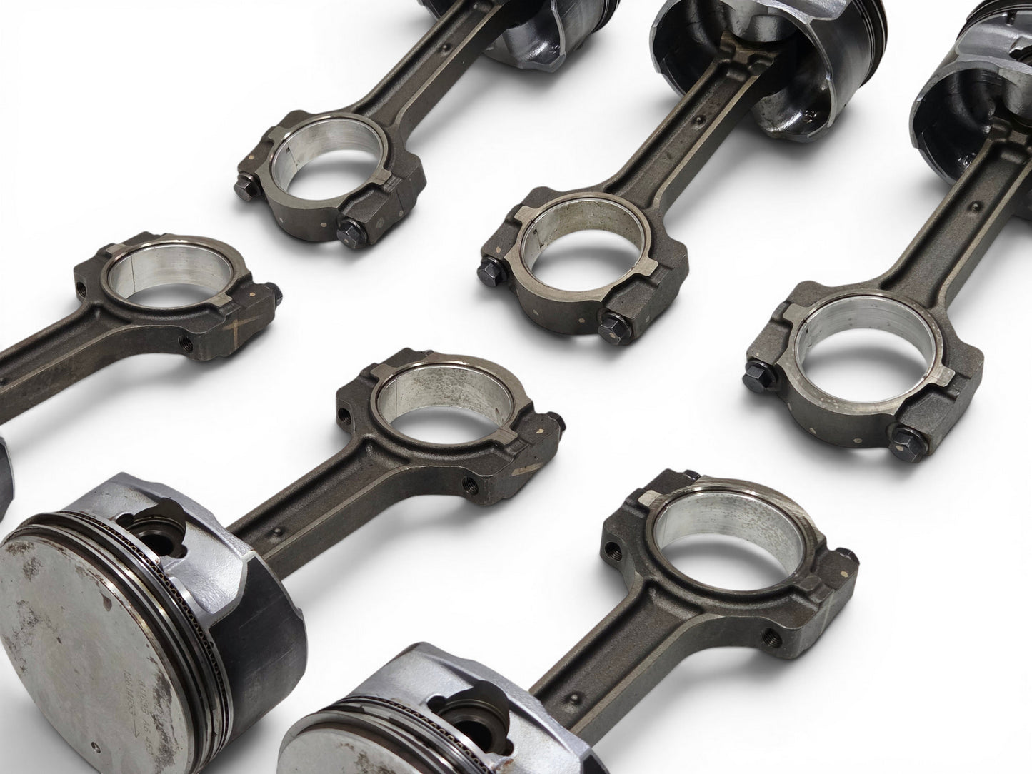2002-2007 LS2 LQ9 6.0L Pistons and Connecting Rods OEM GM - Lot of 6