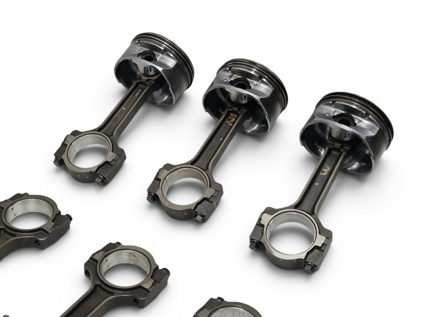 2002-2007 LS2 LQ9 6.0L Pistons and Connecting Rods OEM GM - Lot of 6