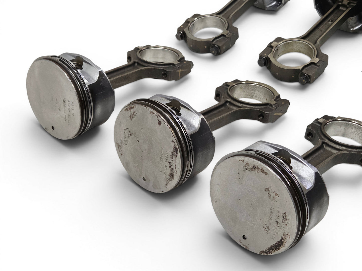 2002-2007 LS2 LQ9 6.0L Pistons and Connecting Rods OEM GM - Lot of 6