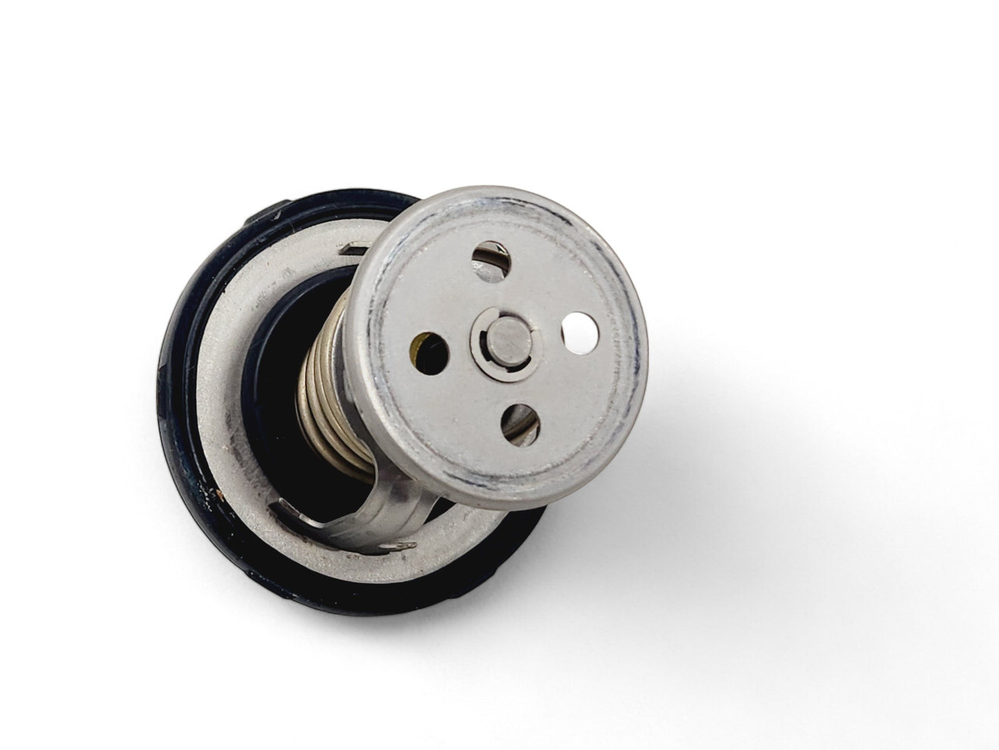 2003-2009 Chevy Buick GMC Engine Coolant Thermostat OEM GM 12600171