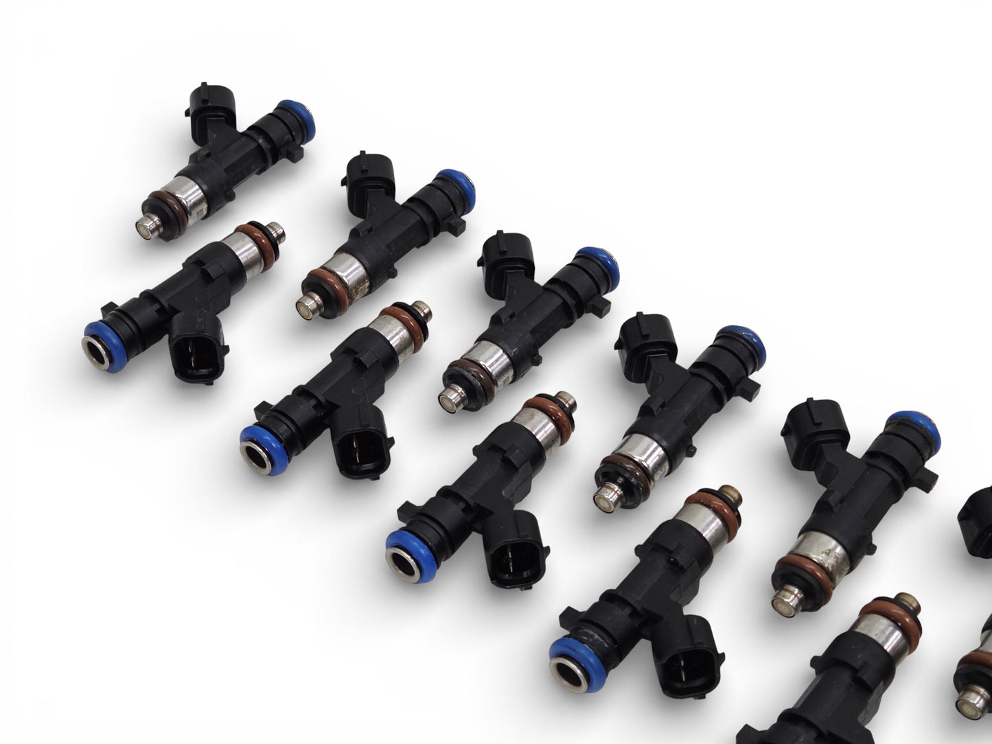 2004-2017 Nissan Infiniti 5.6L V8 Fuel Injectors - Low Mile Takeoffs - Lot of 17