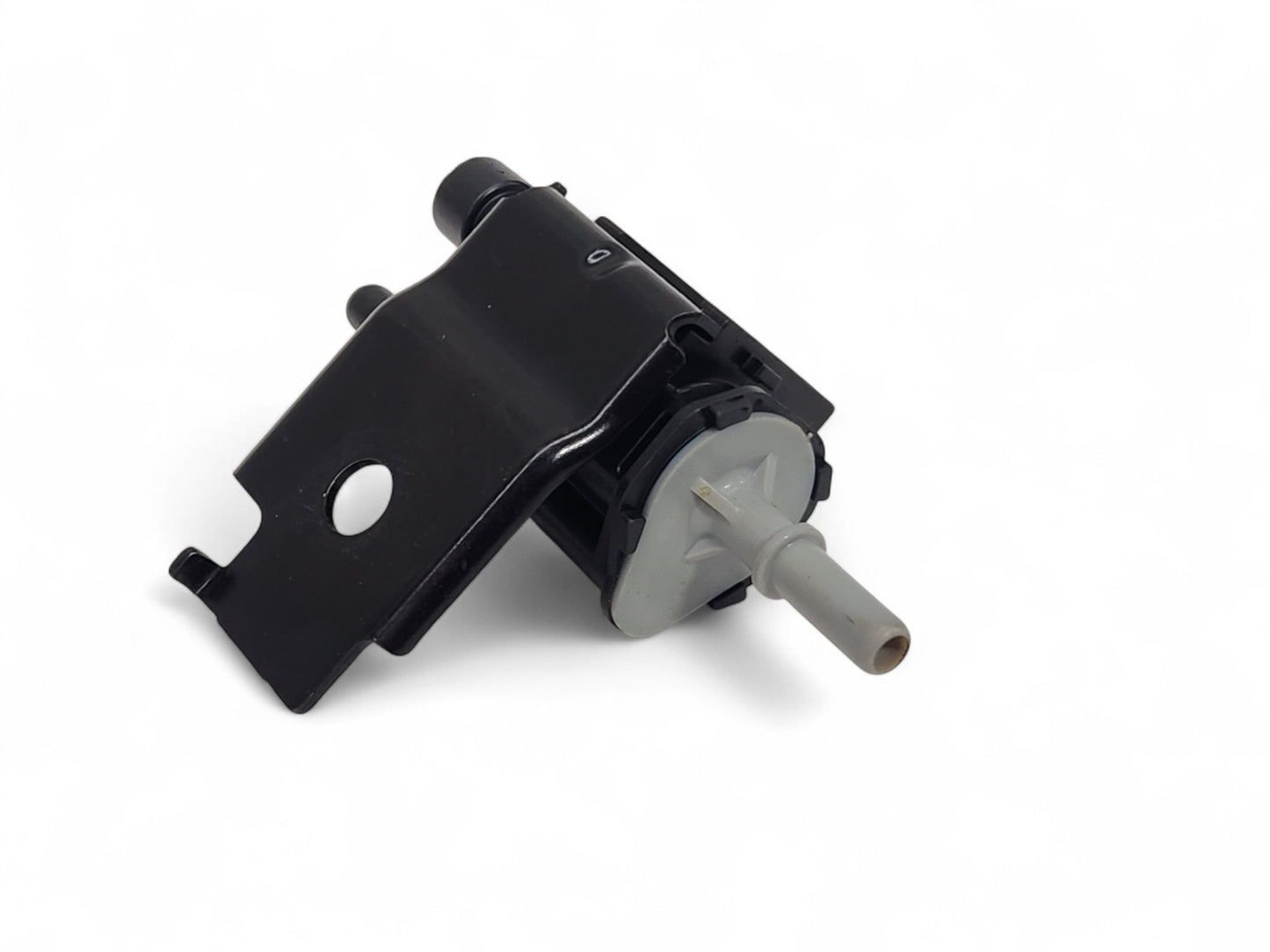 2005-2013 Chevy Corvette C6 Canister Purge Valve OEM GM 12597341