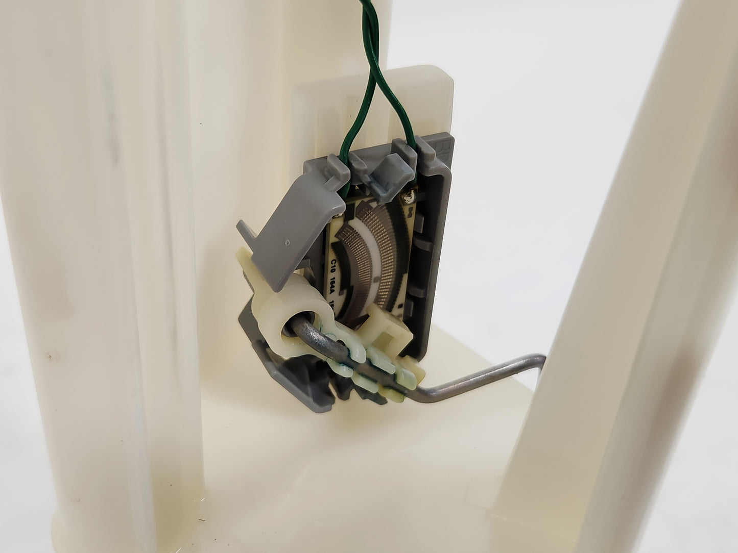 2005-2013 Chevy Corvette C6 Passenger Sending Unit with Level Sensor OEM GM