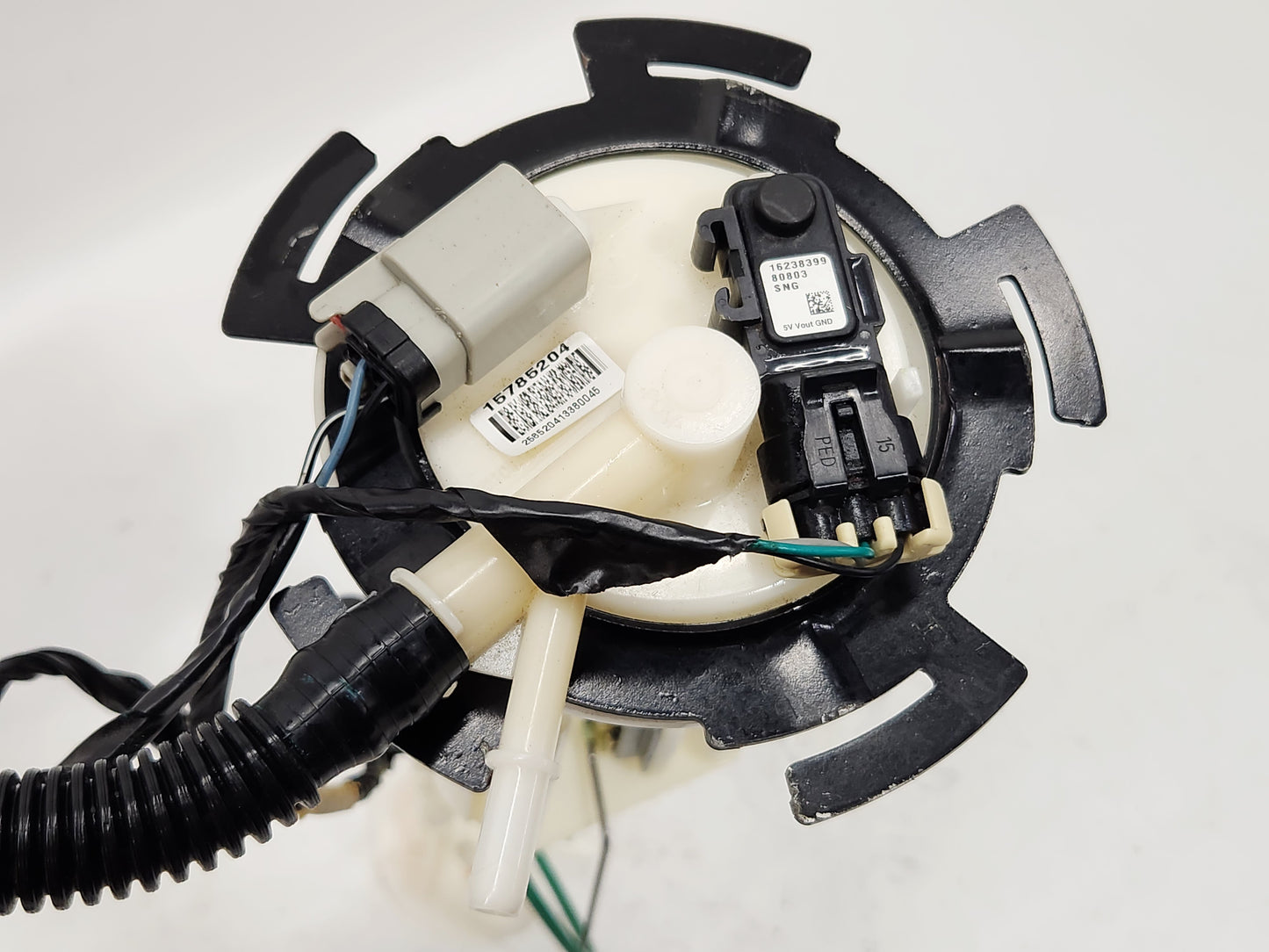 2005-2013 Chevy Corvette C6 Passenger Sending Unit with Level Sensor OEM GM