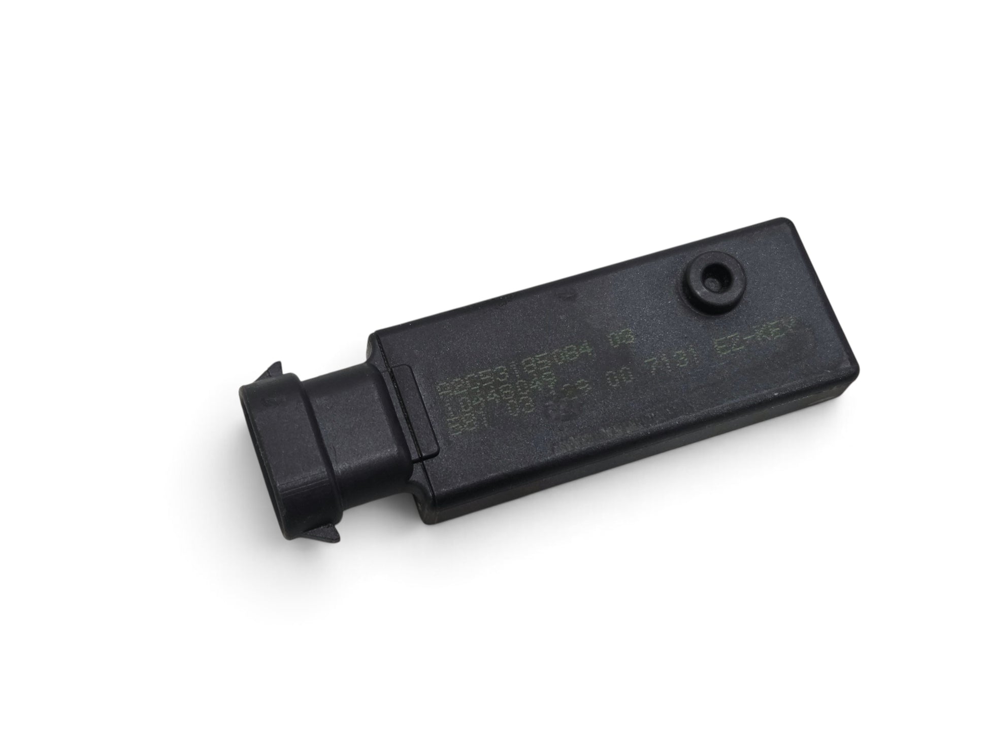 Send it Auto Parts OEM GM keyless entry antenna module for 2005-2013 Corvette C6 and Cadillac XLR