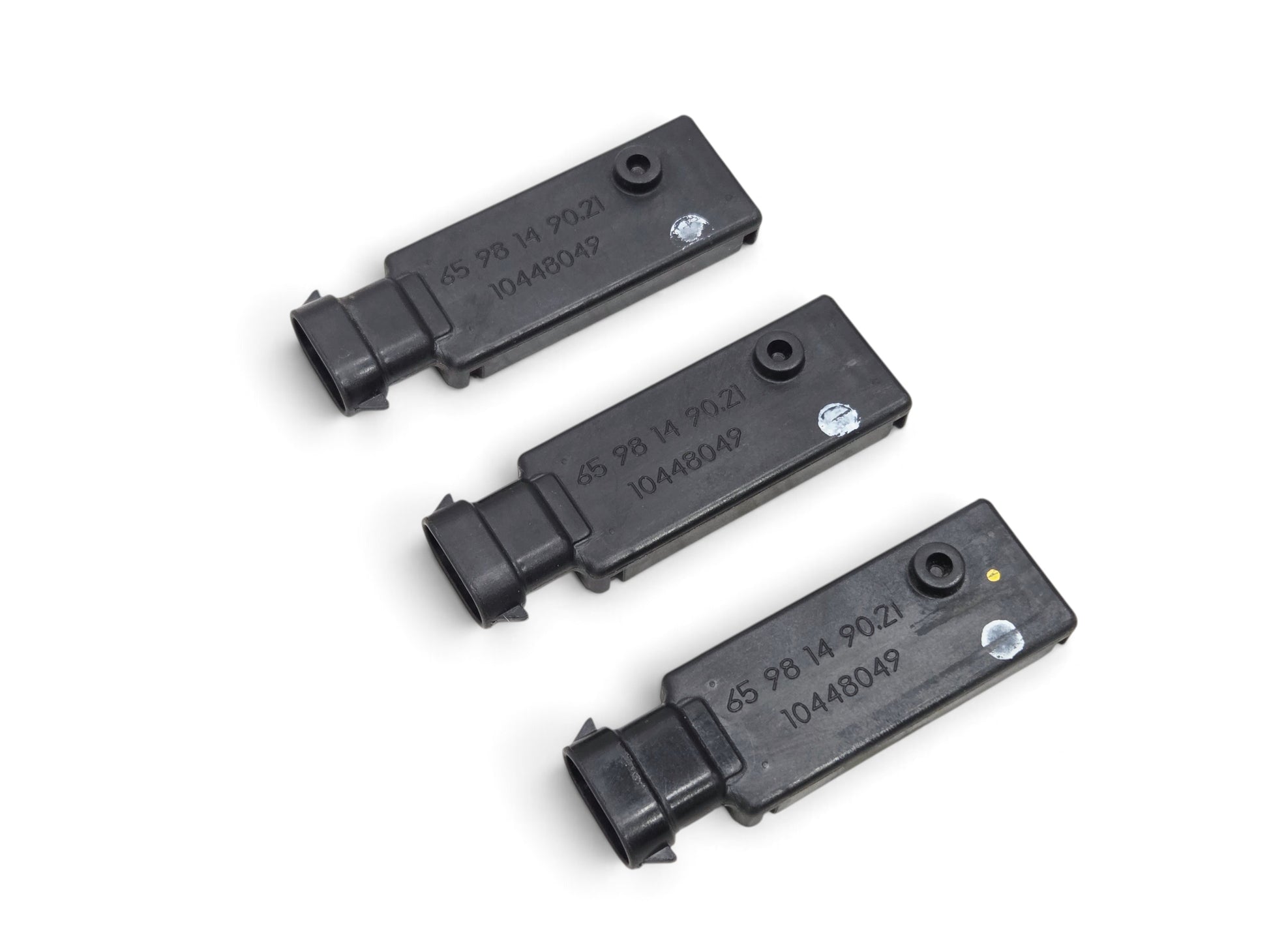Send it Auto Parts set of three OEM GM keyless entry antenna modules for Corvette C6 and Cadillac XLR