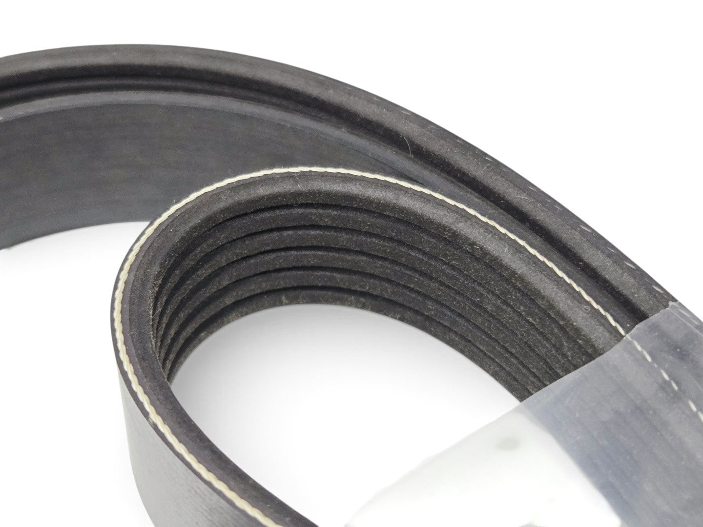 Send it Auto Parts OEM GM serpentine belt for 2005-2013 Chevrolet Corvette C6 engines, new condition