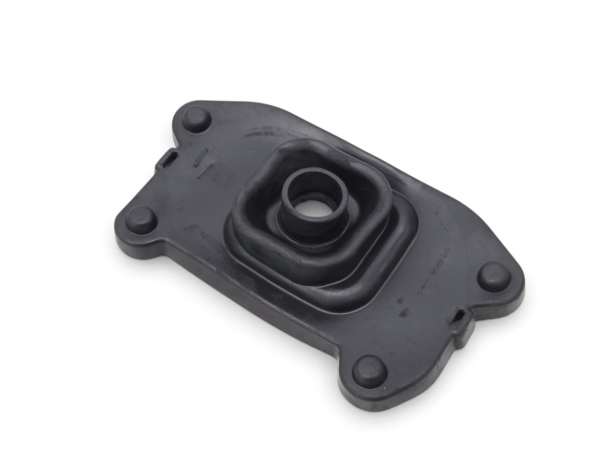 Send it Auto Parts OEM black rubber manual transmission upper closeout boot for 2005-2013 Chevrolet Corvette