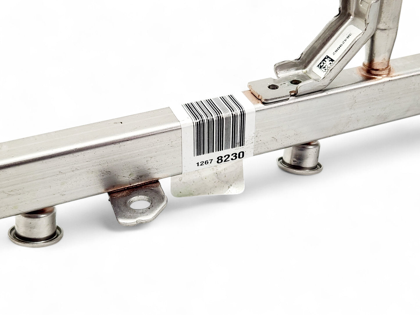 2012-2020 GEN IV Chevy GMC 6.0L Fuel Injector Rail Square Port OEM 12660710