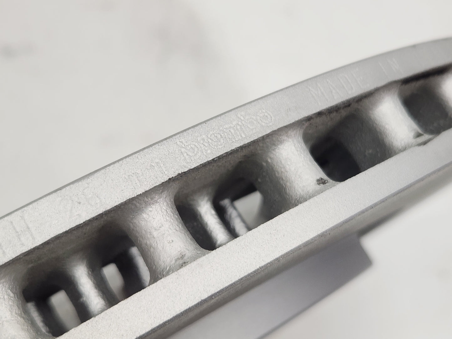 2009-2015 Camaro SS ZL1 Cadillac CTS-V Rear Brake Rotor OEM Brembo