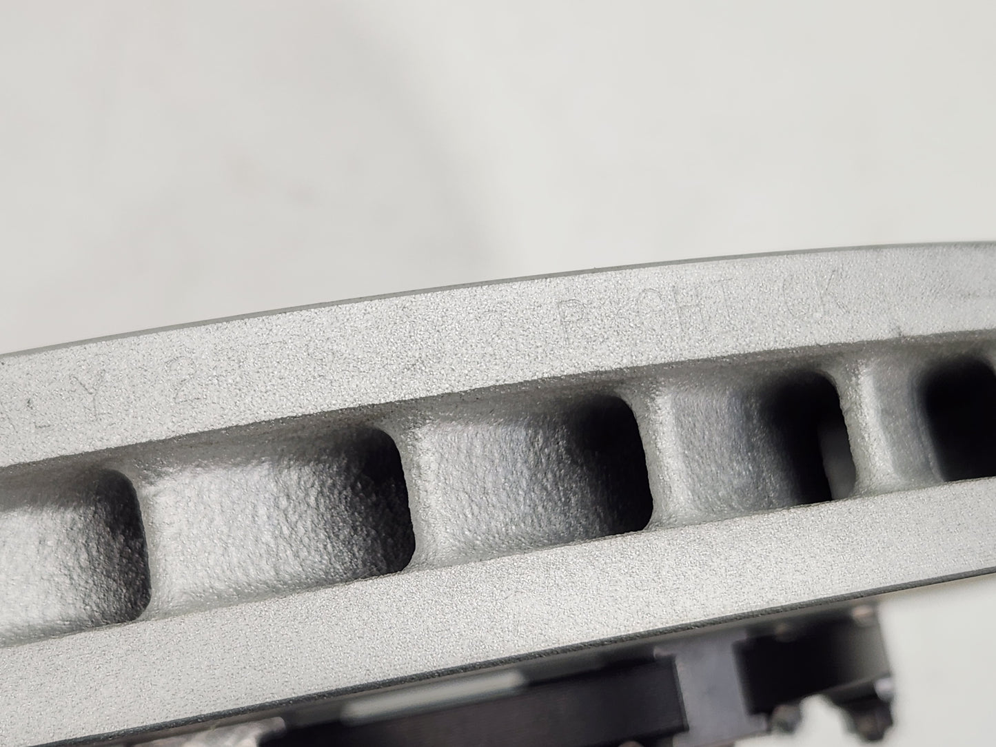 2009+ CTS-V & Camaro ZL1 Passenger Front 2 Piece Rotor Brembo OEM GM *READ*