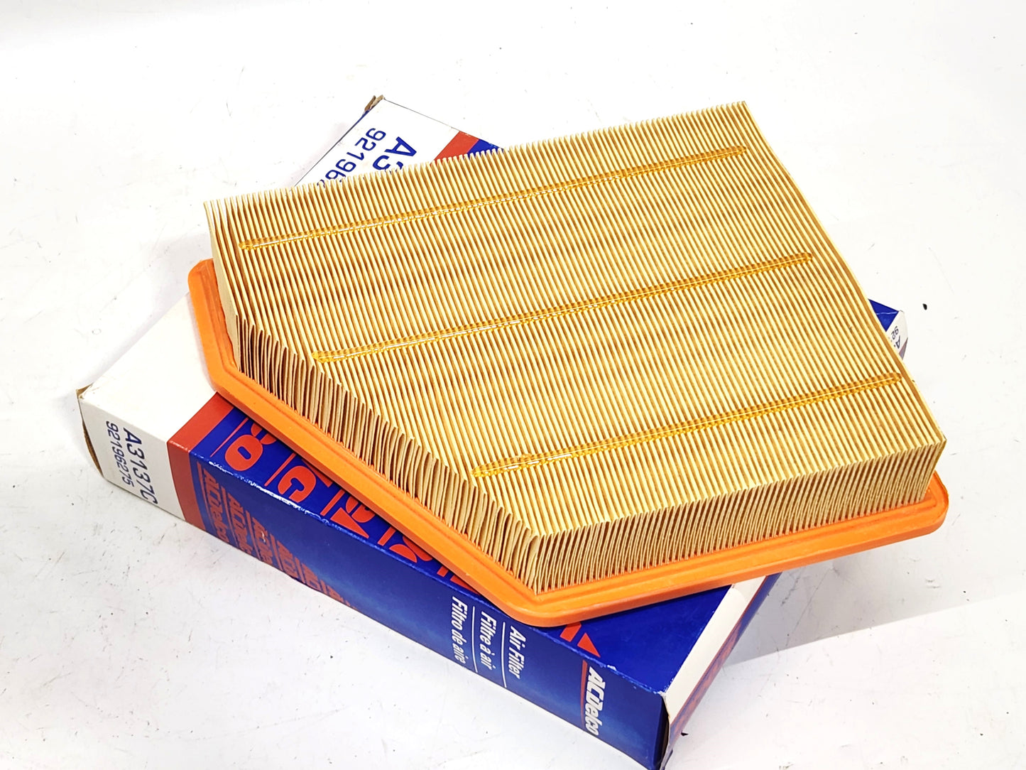 2010-2015 Chevy Camaro Factory Air Filter A3137C ACDelco GM OEM 92196275