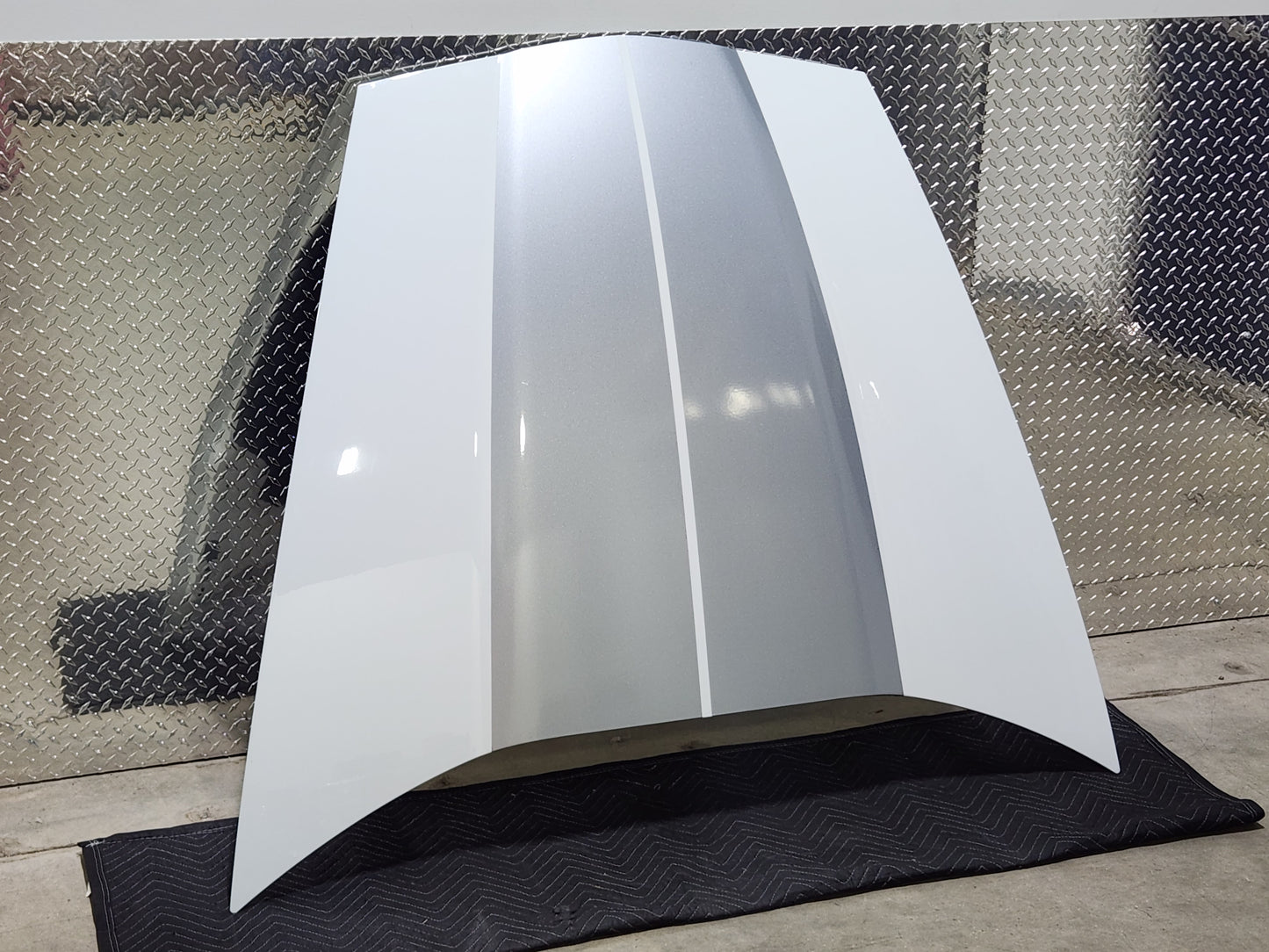 2013 Chevy Corvette Base Grand Sport Z06 60th Anniversary Hood OEM GM