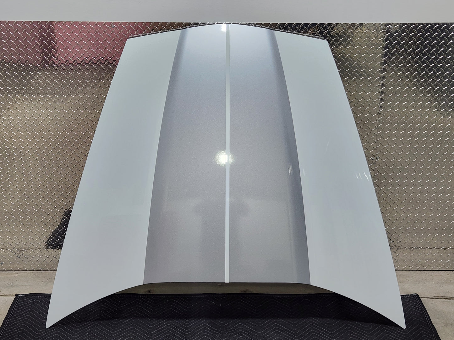 2013 Chevy Corvette Base Grand Sport Z06 60th Anniversary Hood OEM GM