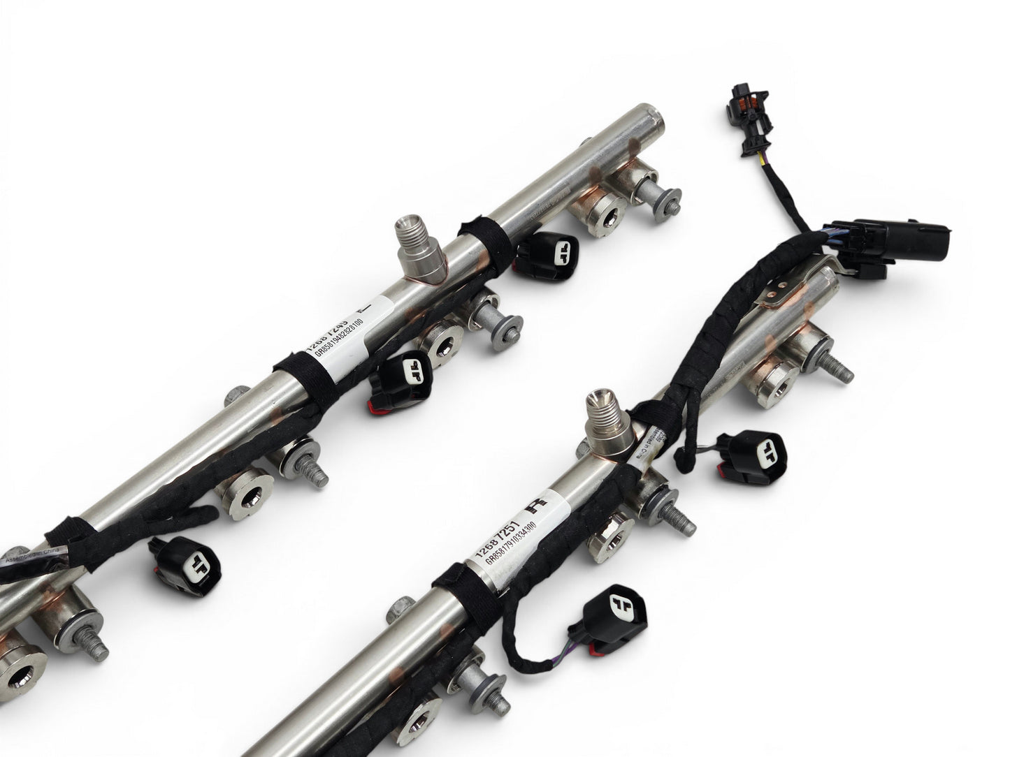 2014-2016 Chevy LT1 L86 6.2L Fuel Injector Rails with Harness OEM GM