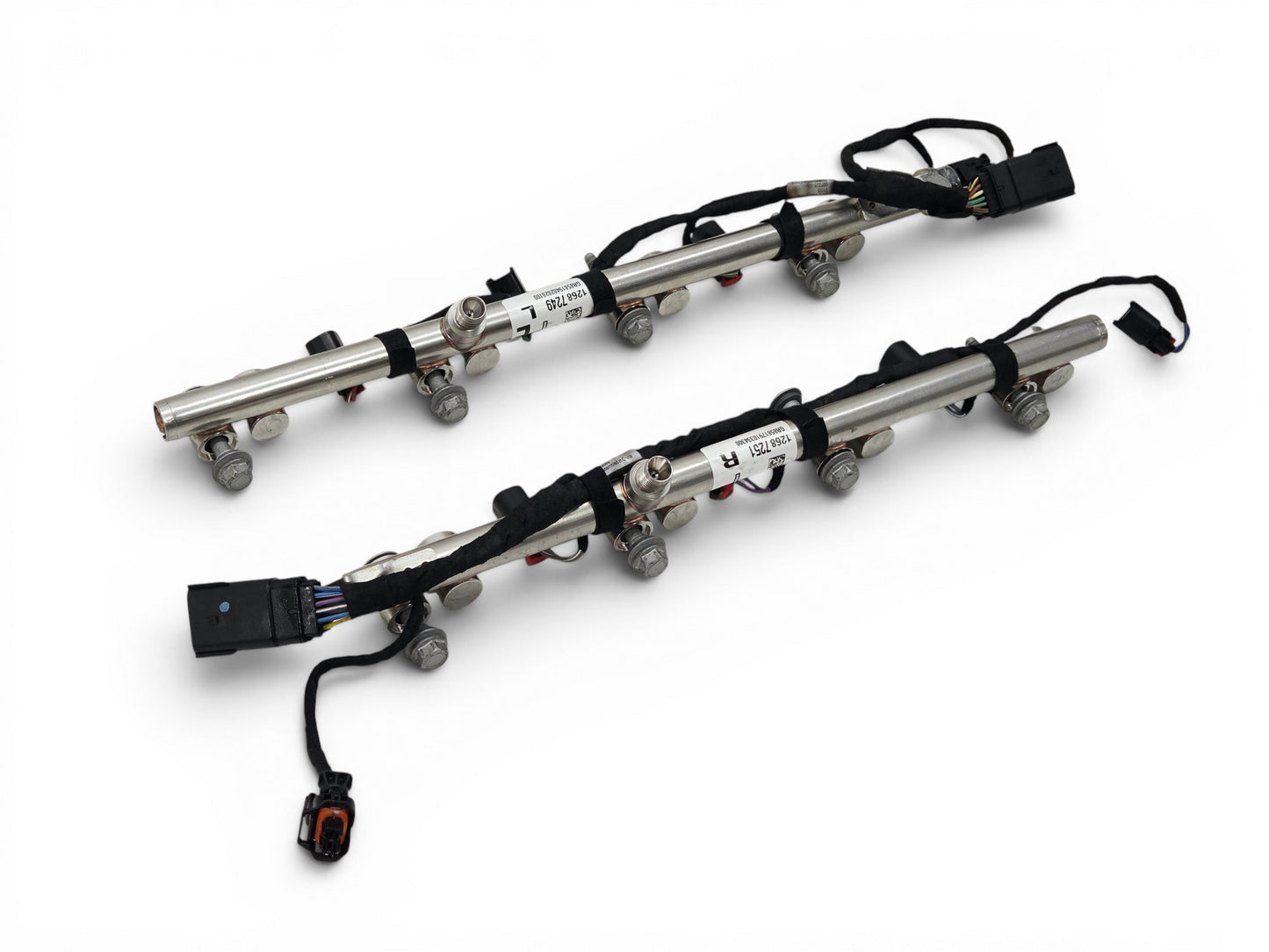 2014-2016 Chevy LT1 L86 6.2L Fuel Injector Rails with Harness OEM GM