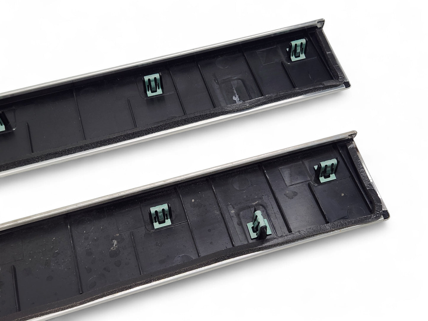 2014-2019 Chevy Corvette C7 Door Sill Scuff Entry Plates OEM GM 22789326 - Pair