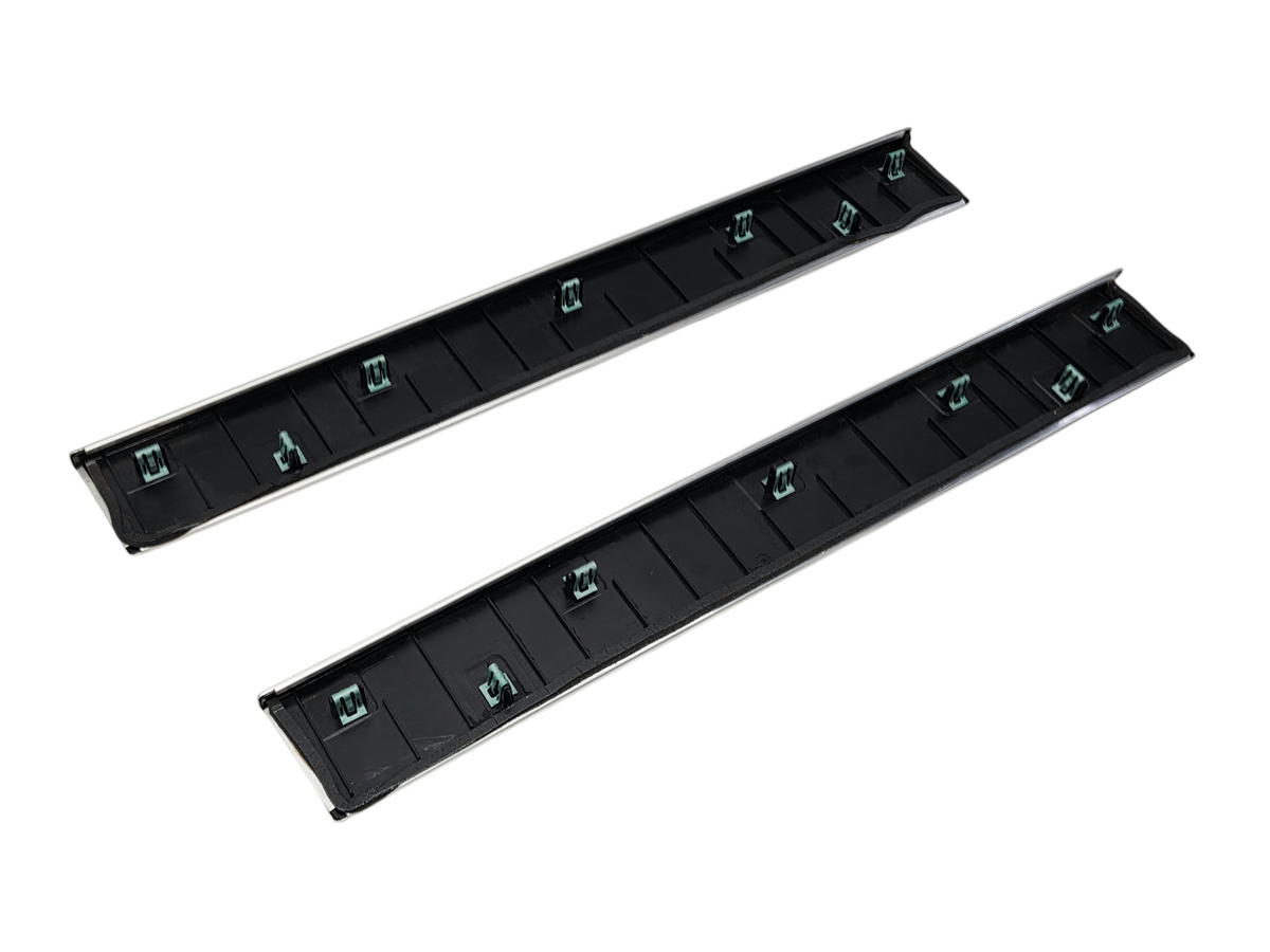 2014-2019 Chevy Corvette C7 Door Sill Scuff Entry Plates OEM GM 22789326