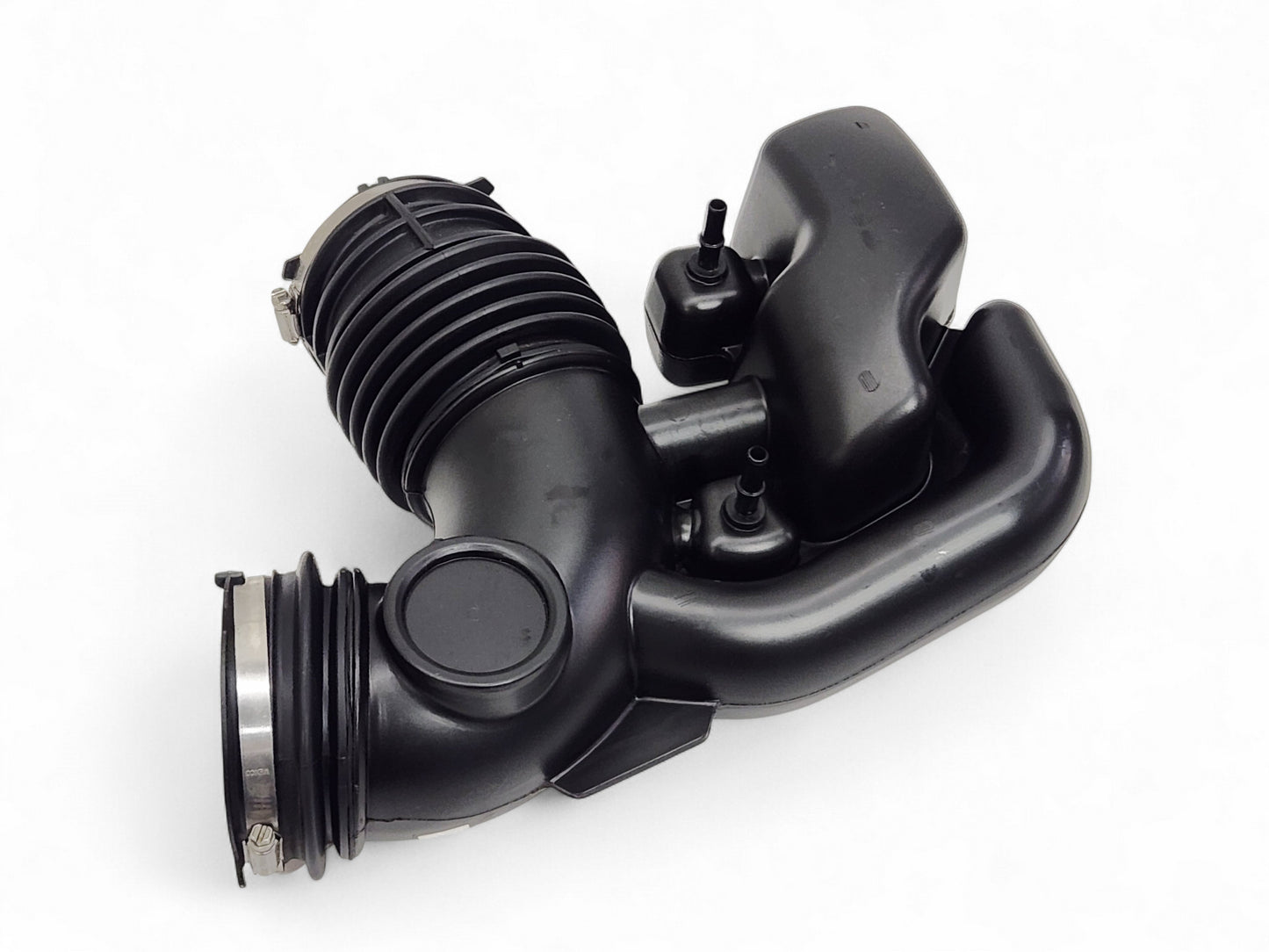 2014-2019 Chevy Corvette C7 Intake Air Cleaner Outlet Duct Hose OEM GM 84092388