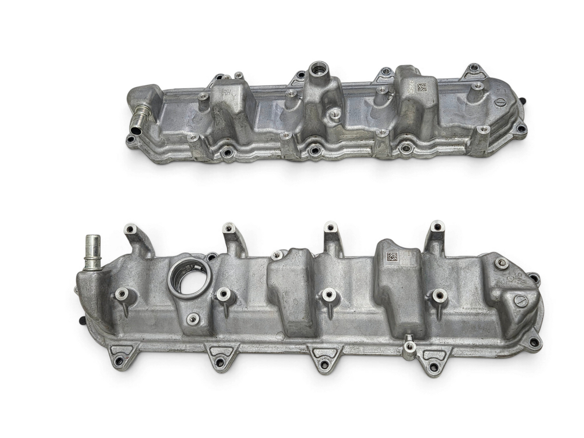 2014-2019 Chevy Corvette Dry Sump Valve Rocker Covers OEM GM 12692544 12692546
