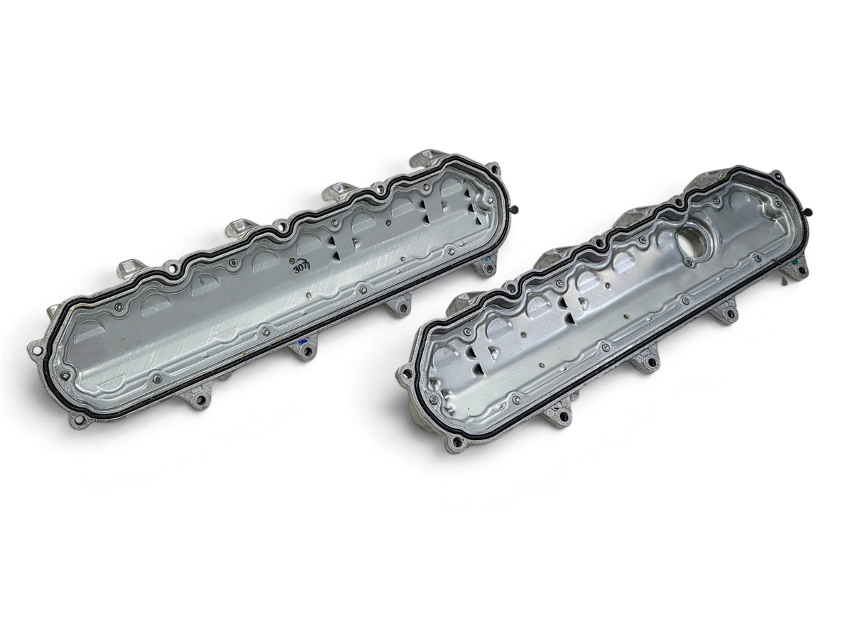 2014-2019 Chevy Corvette Dry Sump Valve Rocker Covers OEM GM 12692544 12692546