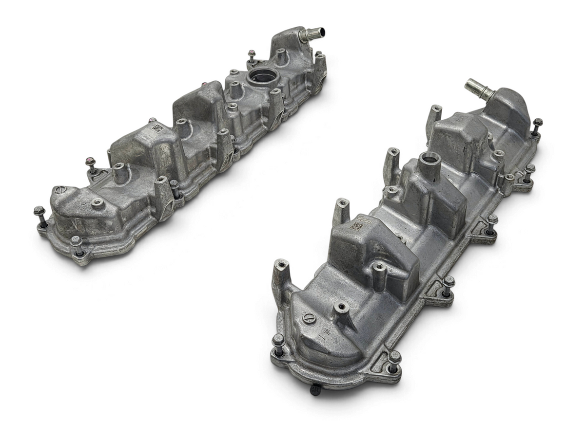 2014-2019 Chevy Corvette Dry Sump Valve Rocker Covers OEM GM 12692544 12692546
