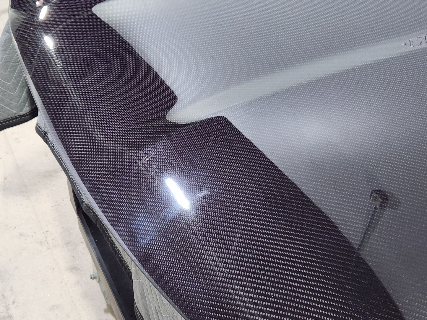 2014-2019 Corvette C7 Laguna Blue Exposed Carbon Fiber Roof Top OEM GM