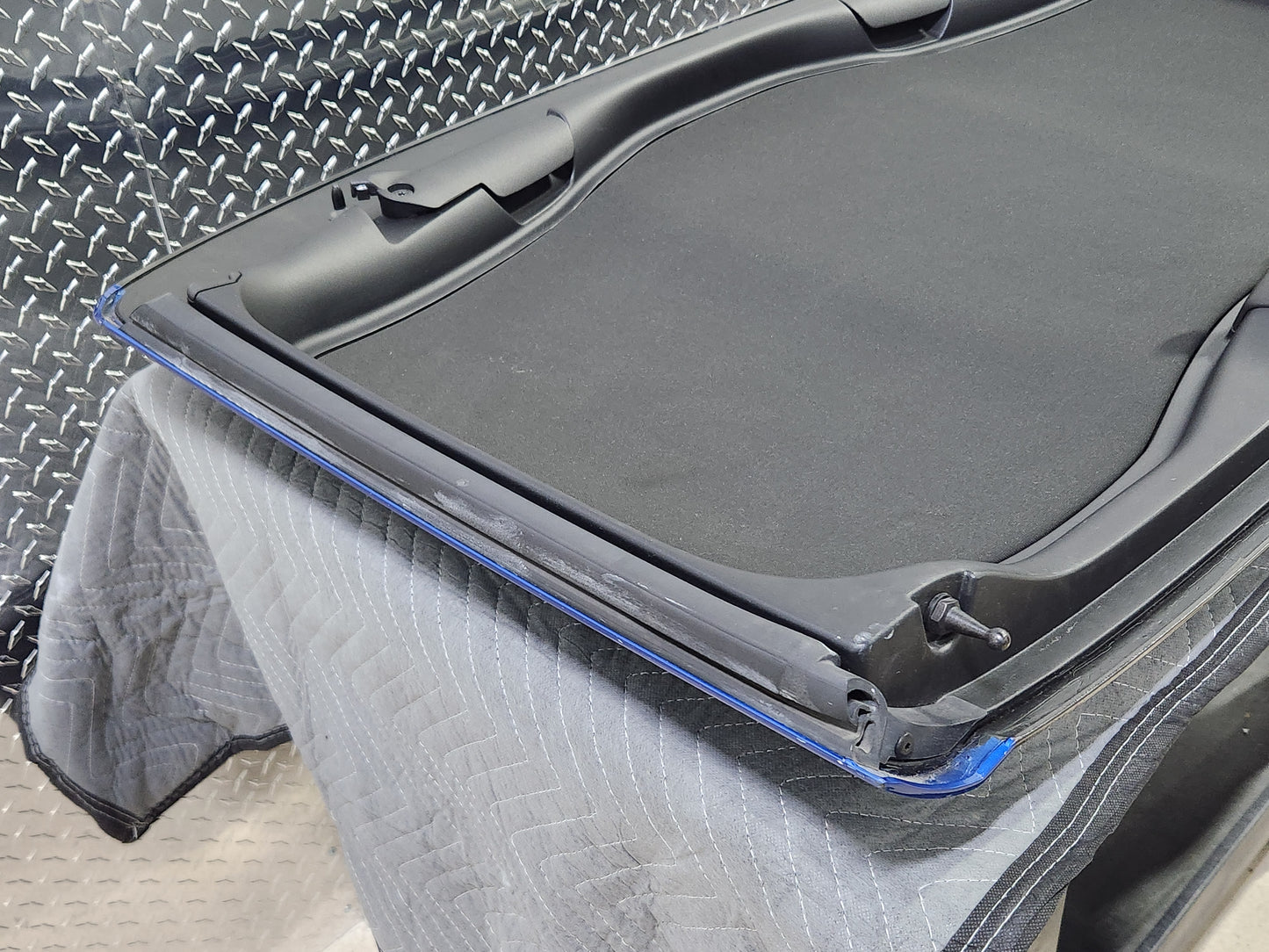 2014-2019 Corvette C7 Laguna Blue Exposed Carbon Fiber Roof Top OEM GM