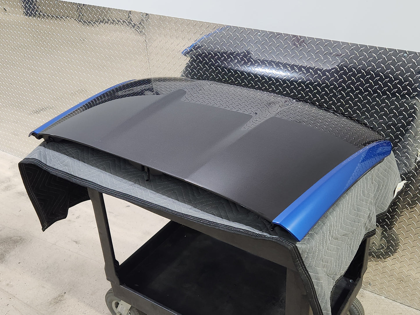 2014-2019 Corvette C7 Laguna Blue Exposed Carbon Fiber Roof Top OEM GM