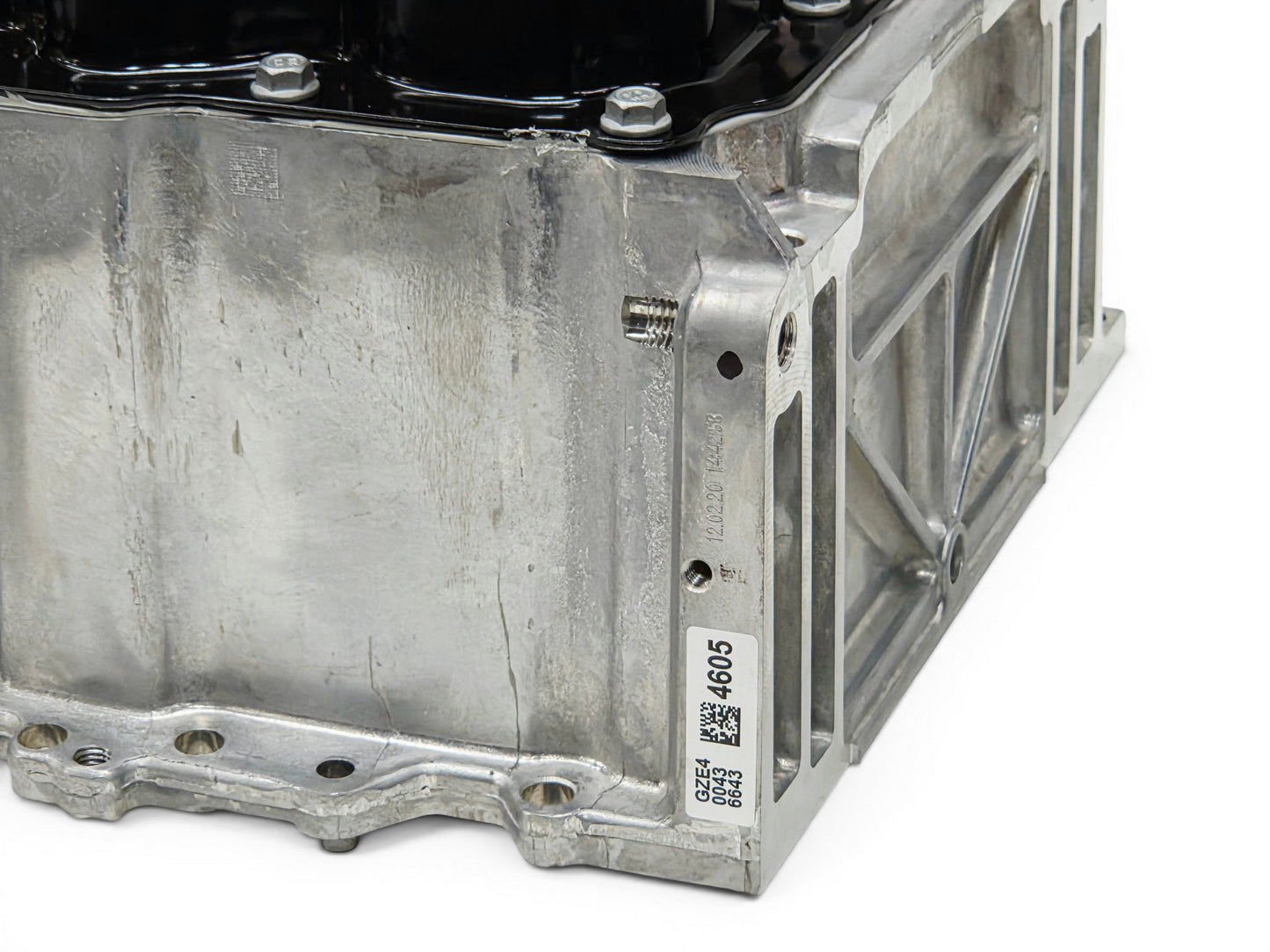 2014-2020 Tahoe Silverado Yukon Escalade 5.3 6.2 Oil Pan OEM GM