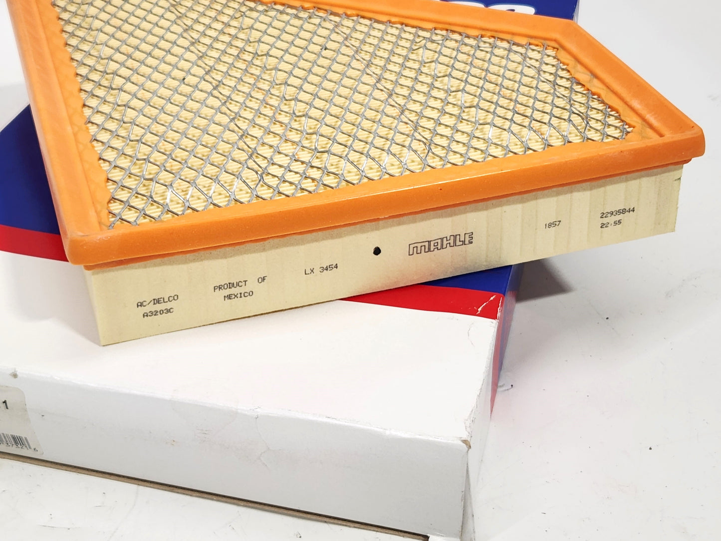 2016-2019 Cadillac CTSV CTS-V 6.2L LT4 Air Filter OEM GM 22935844 A3203C